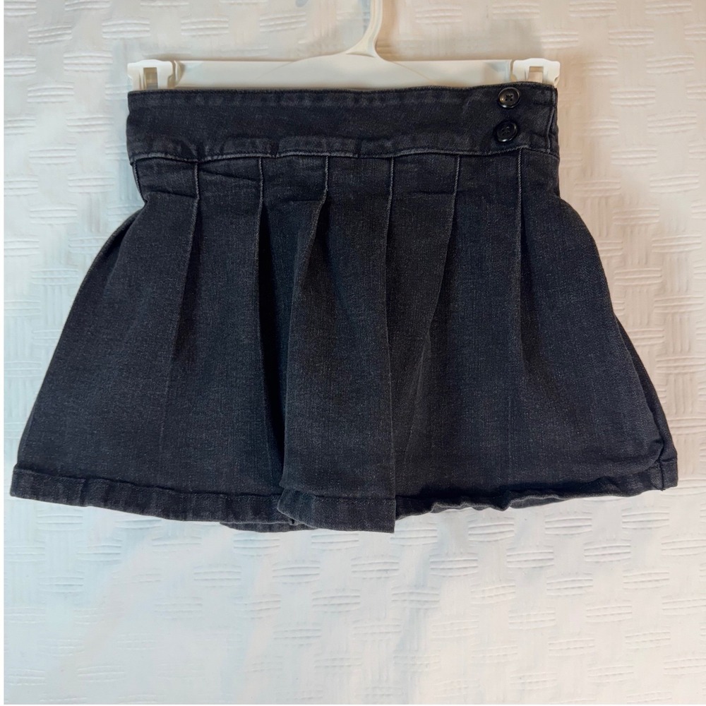 Girls‎ Pleated Skort / Built-In Shorts / SKU 0170